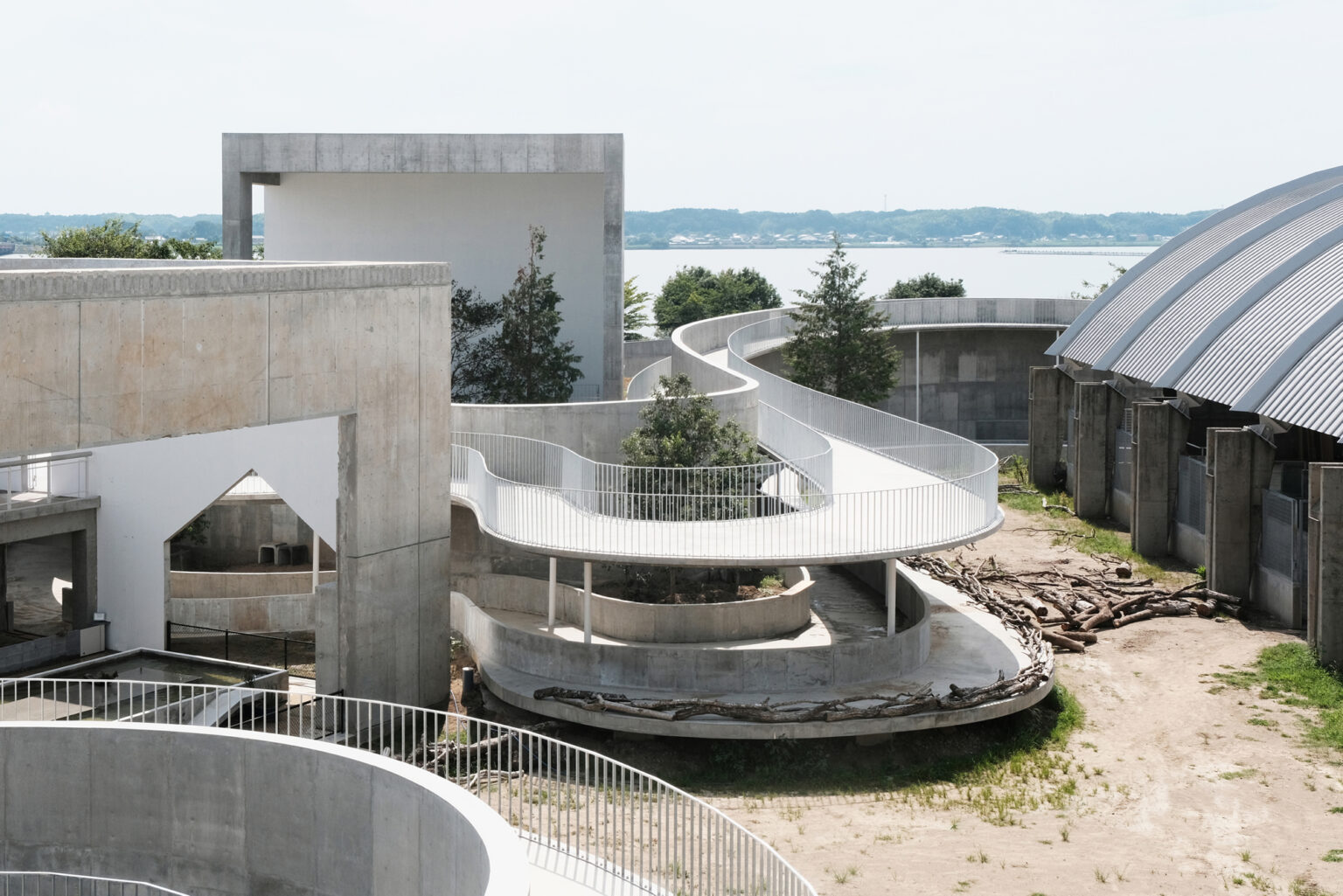 霞ケ浦 どうぶつとみんなのいえ 茨城県 霞ケ浦ふれあいランド(旧水の科学館)が2024年7月31日に霞ヶ浦どうぶつとみんなのいえとして